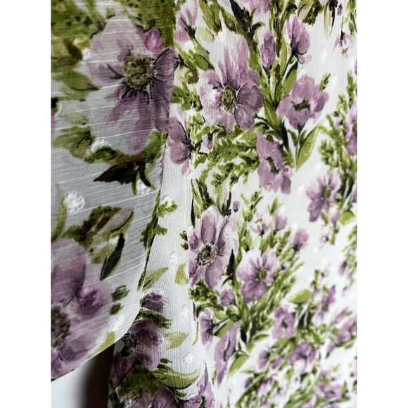 Torrid Size 2X Peplum Chiffon Clip Dot Lace‎ Inset Top White Pink Floral V Neck - Picture 4 of 14